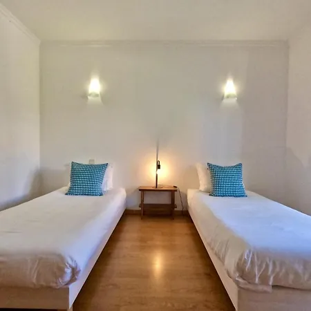 Casa Beloura Between The Sea And The Mountains * סינטרה