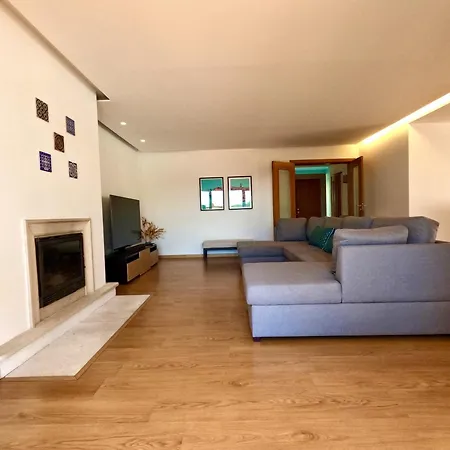 Casa Beloura Between The Sea And The Mountains Vakantiehuis *
