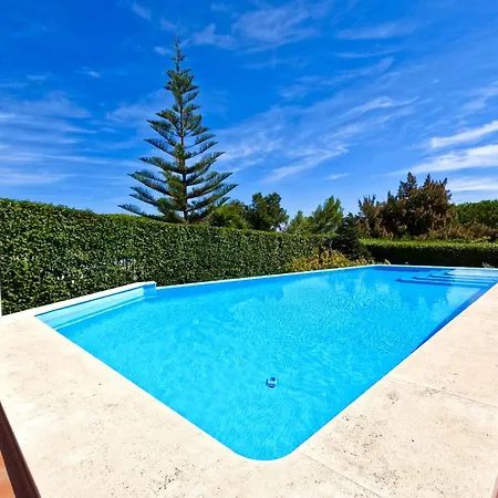Casa Beloura Between The Sea And The Mountains Vakantiehuis Sintra